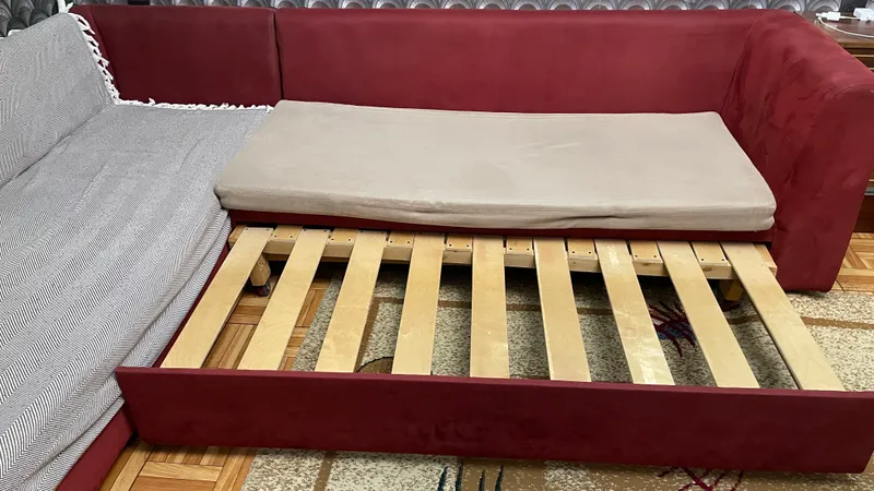 Yoyiladigan burchak divan 3