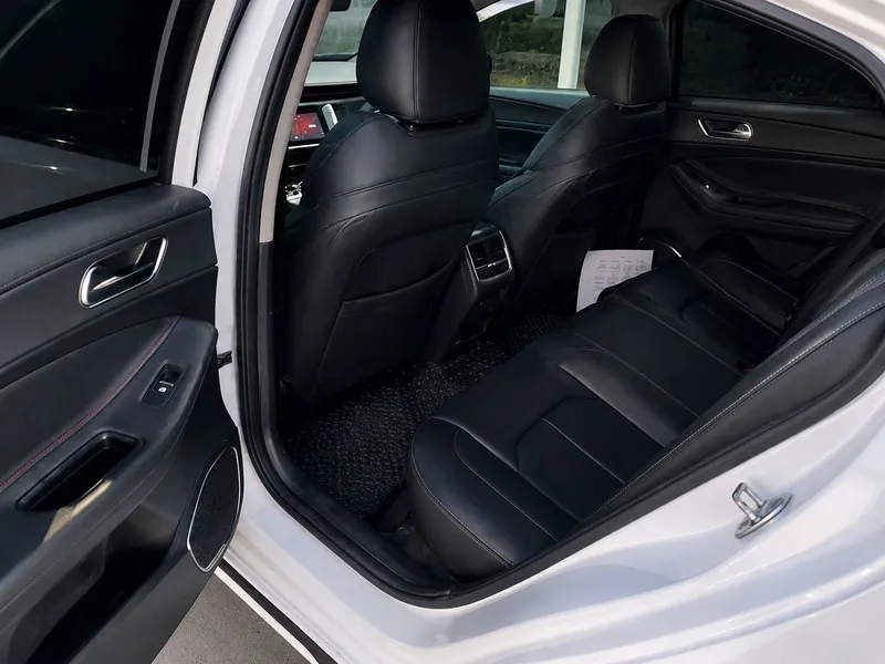 Chery Arizo 6 pro full Moshina sotiladi edial
