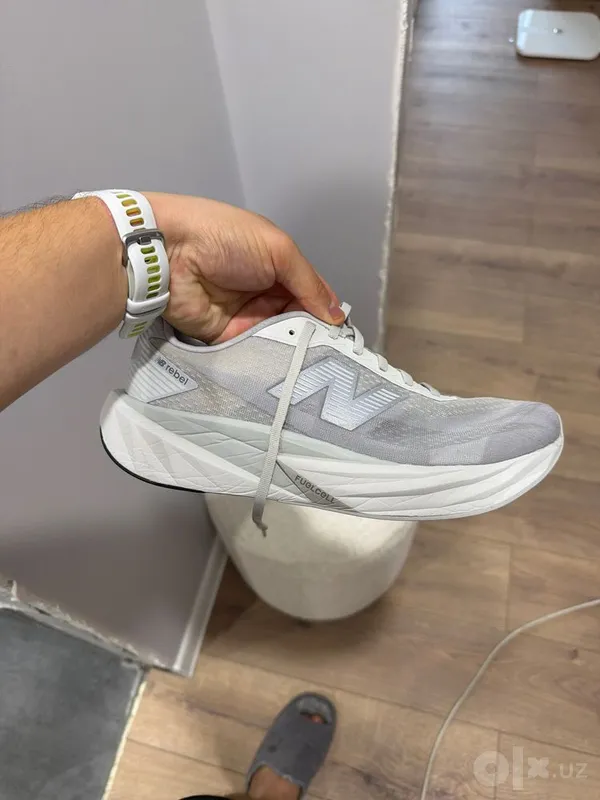 New Balance FuelCell Rebel v4 3 New Balance FuelCell Rebel v4 3