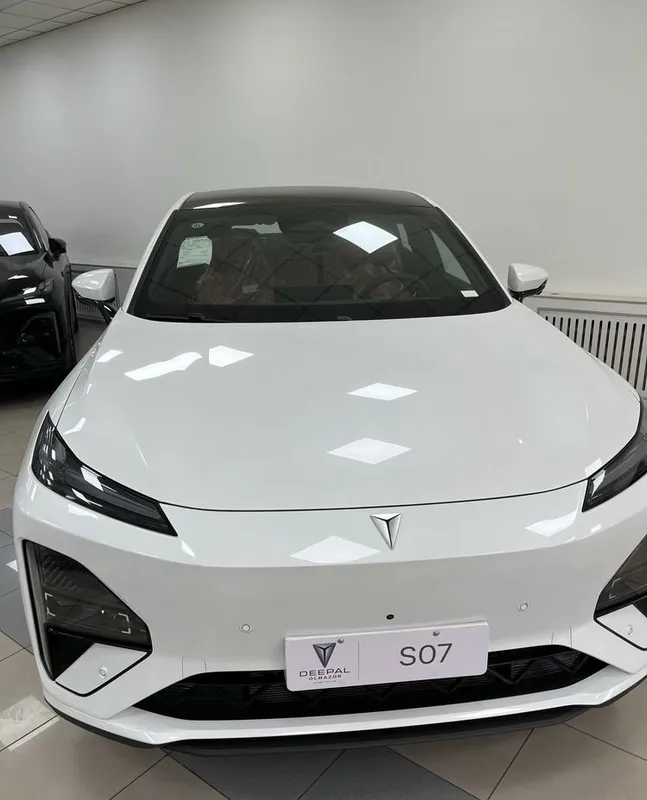 Deepal S07 MAX в продаже, рестайлинг 2025 года 3 Deepal S07 MAX в продаже, рестайлинг 2025 года 3