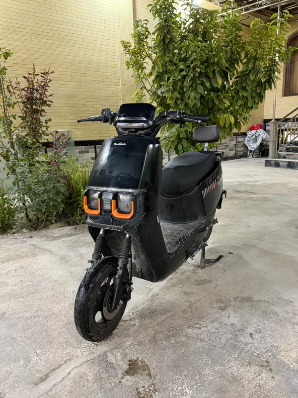 Срочно продаётся электроскутер 60 В 2