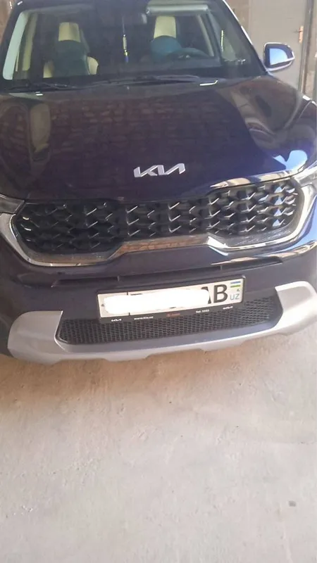 Kia Sonet 1 pazitsiya