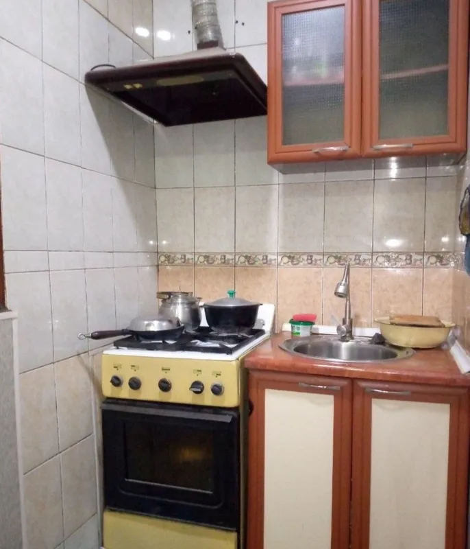 Yashnabodda qizlar va Oilaga Kvartira 3 Yashnabodda qizlar va Oilaga Kvartira 3