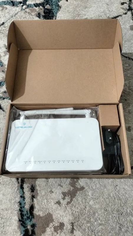 ZTE f660 gpon wi-fi router modem sotiladi dastavka xizmati bor 1 ZTE f660 gpon wi-fi router modem sotiladi dastavka xizmati bor 1