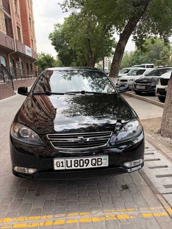 Продаётся черная Chevrolet Lacetti, автомат, люк, абс, 11 700 уе 5