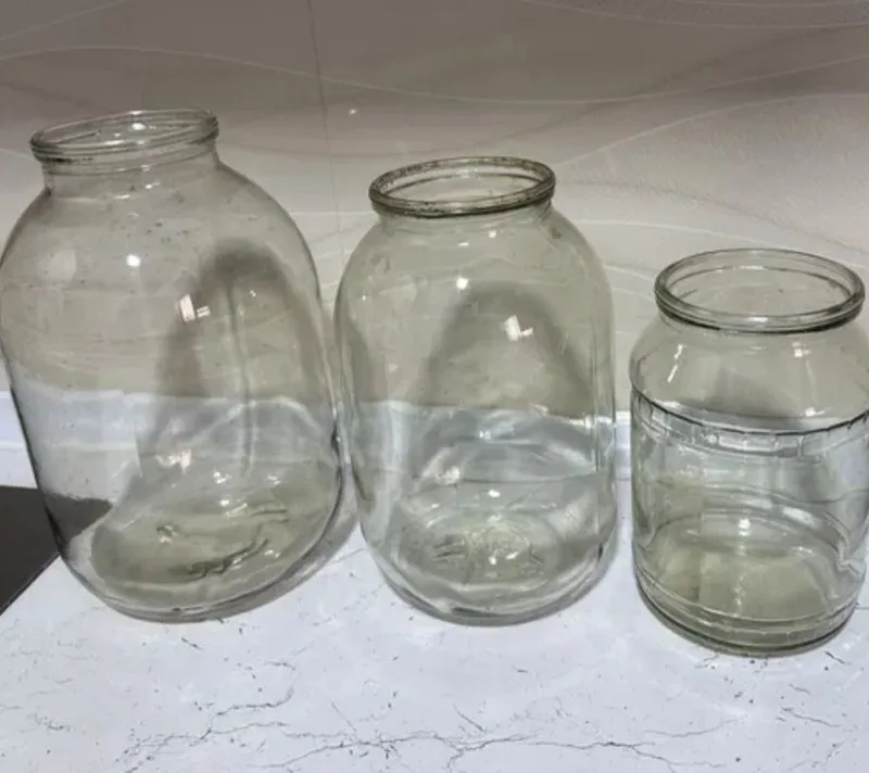 Продаются банки Продаются банки