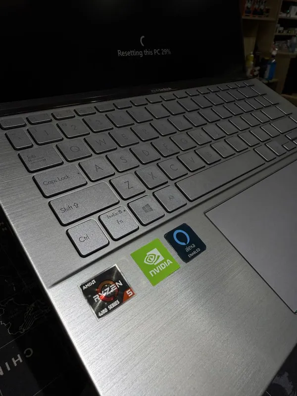 Acer Predator Helios Neo 16S AI — фото 1