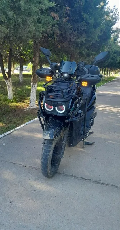 Skuter tank sotiladi