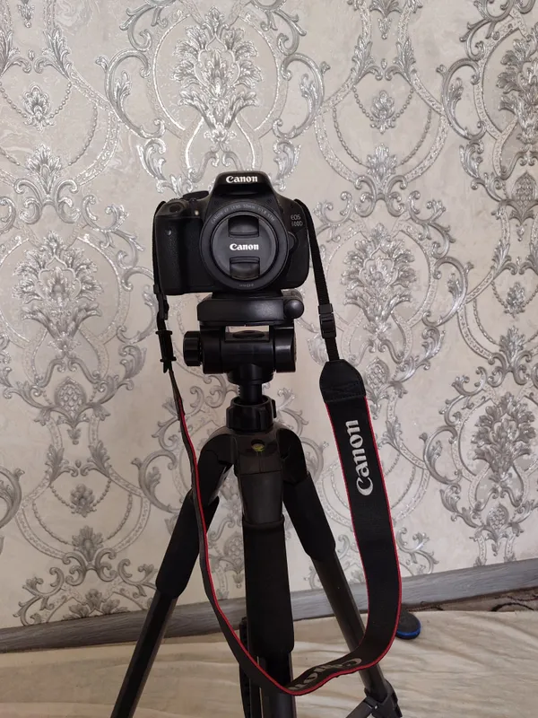 Canon 600 D продаётся