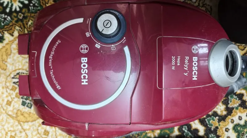 Продам пылесос Bosch BGS32000 (Relyy’y SensorBagless). Original 5 Продам пылесос Bosch BGS32000 (Relyy’y SensorBagless). Original 5