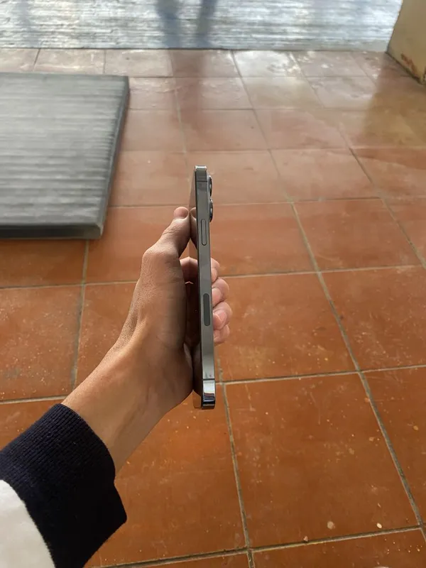Iphone 13 pro max 2 Iphone 13 pro max 2