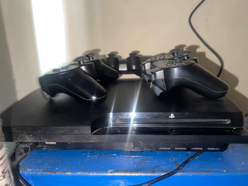 Playstation 3 Slim — фото 2