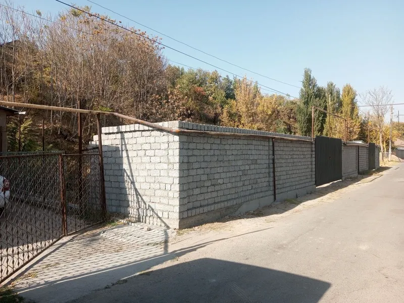 Ер участка сотилади срочна 7 сотих