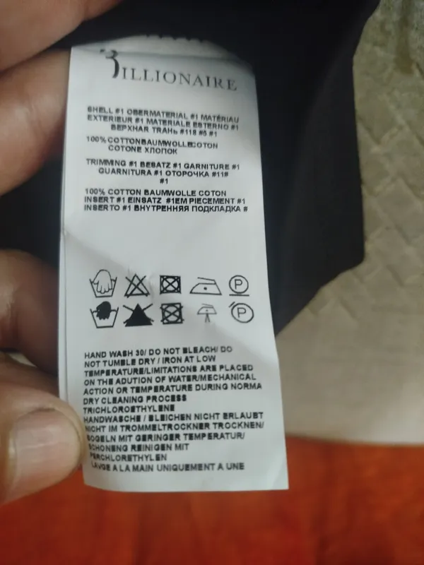 продам абсолютно новую футболку про-ва Швейцария 3 продам абсолютно новую футболку про-ва Швейцария 3