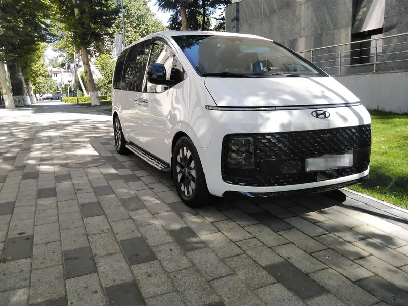 Vikupga Hyundai Staria