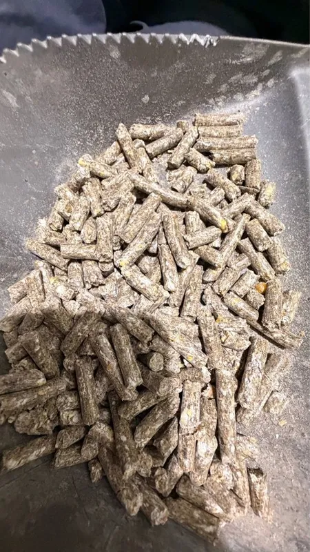 Granula yem sotiladi 5