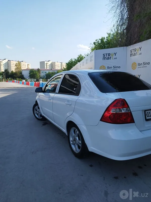 Nexia 3 sotiladi holati yaxshi 2 Nexia 3 sotiladi holati yaxshi 2