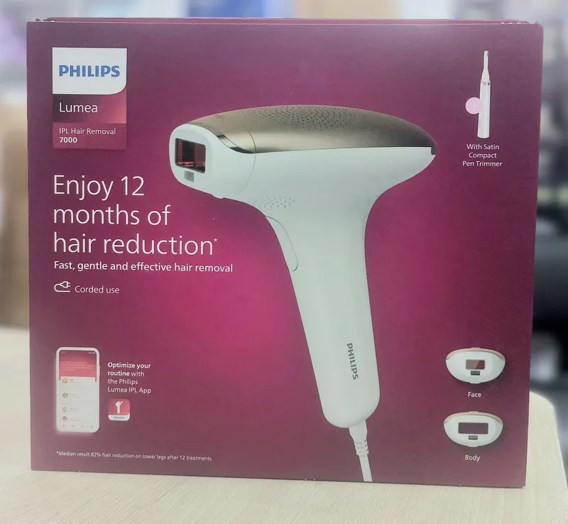 Фотоэпилятор для удаления волос Philips Lumea 7000 series BRI921/00 с