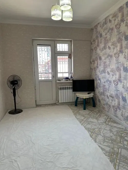 2-комнатная квартира, 66 м2, Янгиҳаёт 1