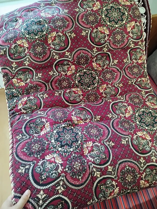 ko'rpacha yostiq 4 tadan 4 ko'rpacha yostiq 4 tadan 4