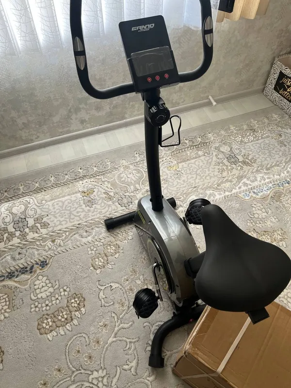 Velo trenajyor yangi