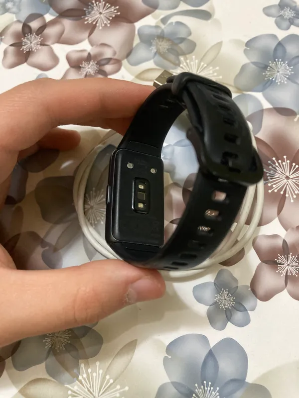 Huawei band 6 •срочно• — фото 2