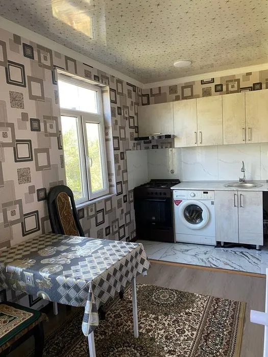 2-комнатная квартира, 50 м², 3/4 этаж (вторичка) — фото 2