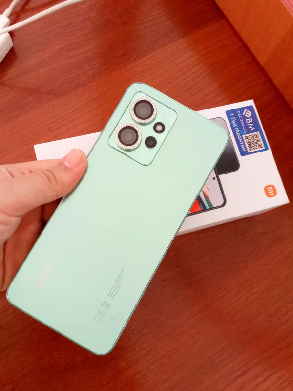 redmi 12not aybi yuq holati idealni — фото 4