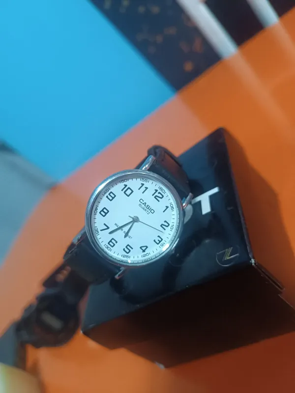 CASIO QUARTZ Soati holati yangi karobkasi bor — фото 5