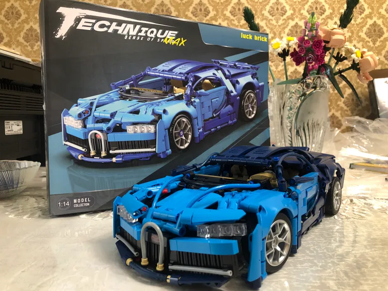 Конструктор Technic Bugatti Chiron. — фото 6 Конструктор Technic Bugatti Chiron. — фото 6