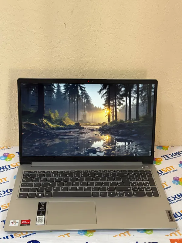AMD Athlon Silver 7120U noutbuk 1 AMD Athlon Silver 7120U noutbuk 1