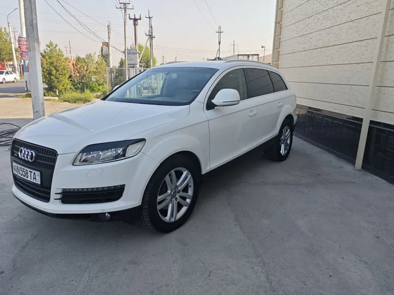 Audi Q7 продам в отличном состоянии — фото 1