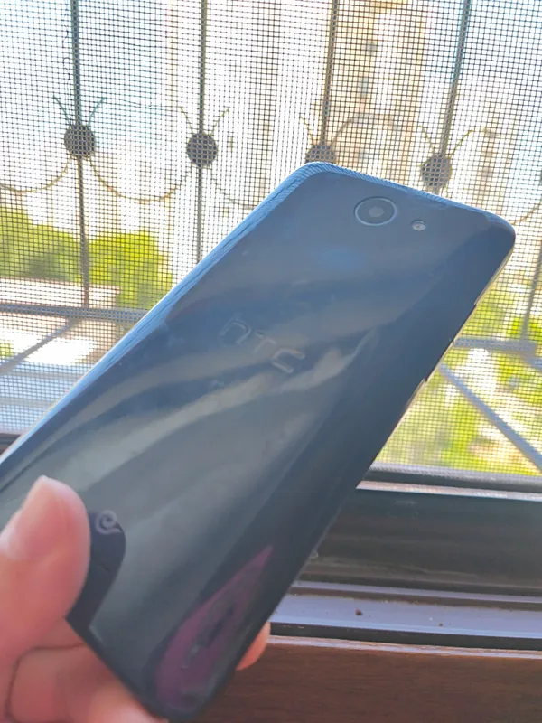 HTC и Samsung A50 2 HTC и Samsung A50 2