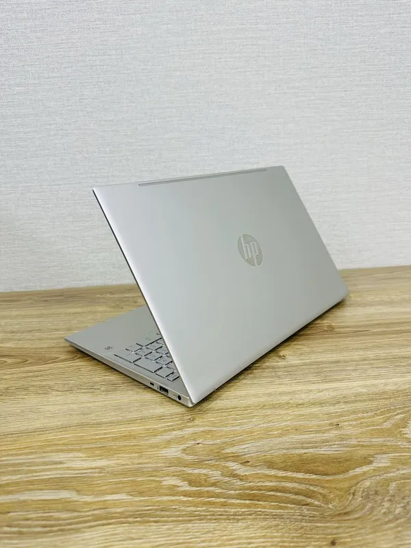 HP Pavilion Ryzen 3 Премиум ноутбук для IT, Autocad, 3Dmax 6 HP Pavilion Ryzen 3 Премиум ноутбук для IT, Autocad, 3Dmax 6