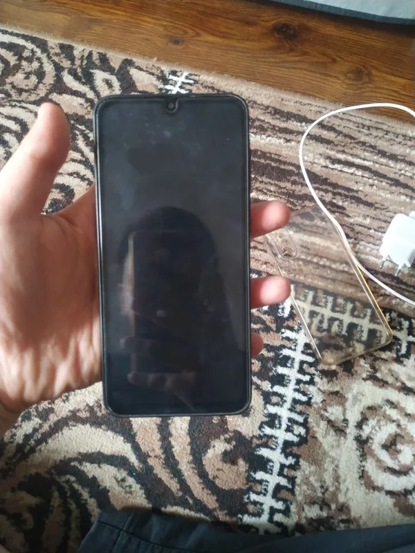 Samsung A17 память 6/128 5
