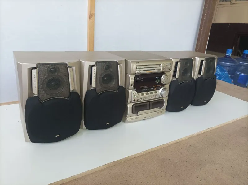 JVC sentr sotiladi sastayanasi yaxshi 2