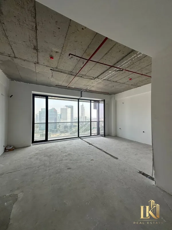 Продаётся 4-комнатная квартира в ЖК NRG U-Tower (новостройка) — фото 8