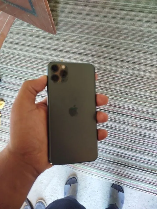 iPhone 11 pro max 1
