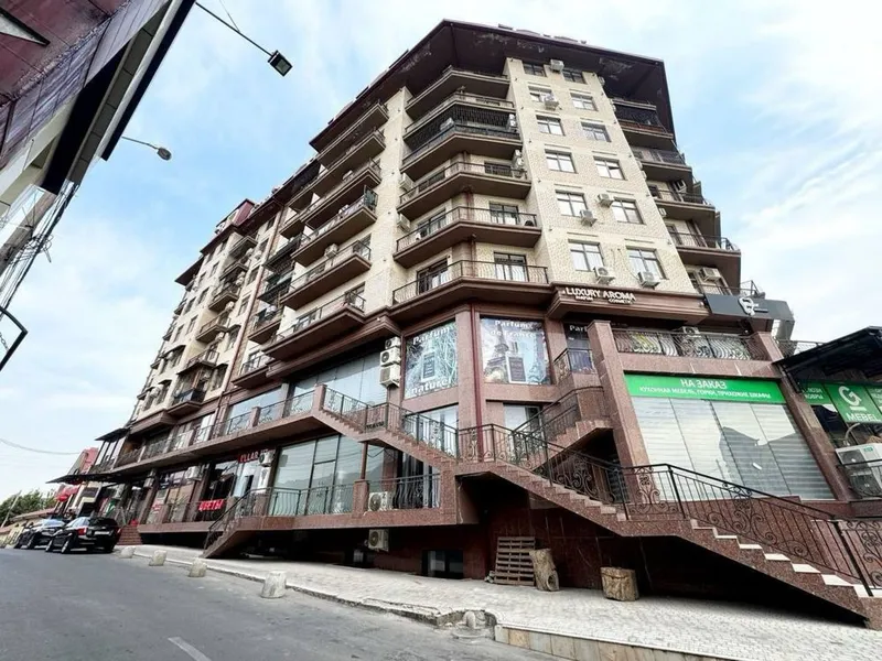 Продается офис улица Циолковский 67м2