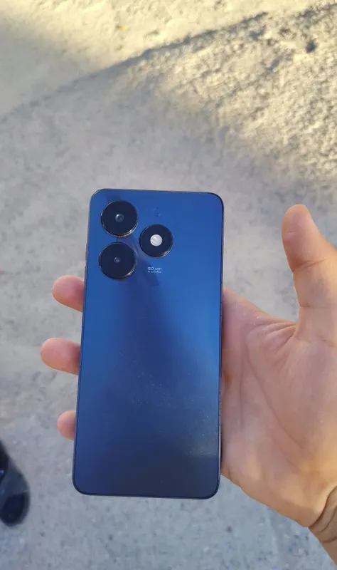 Tecno Spark 20c ideal xolatda 3