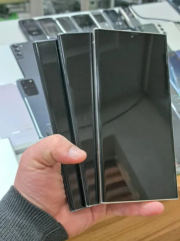 Samsung S23 Ultra память 12/256GB 2