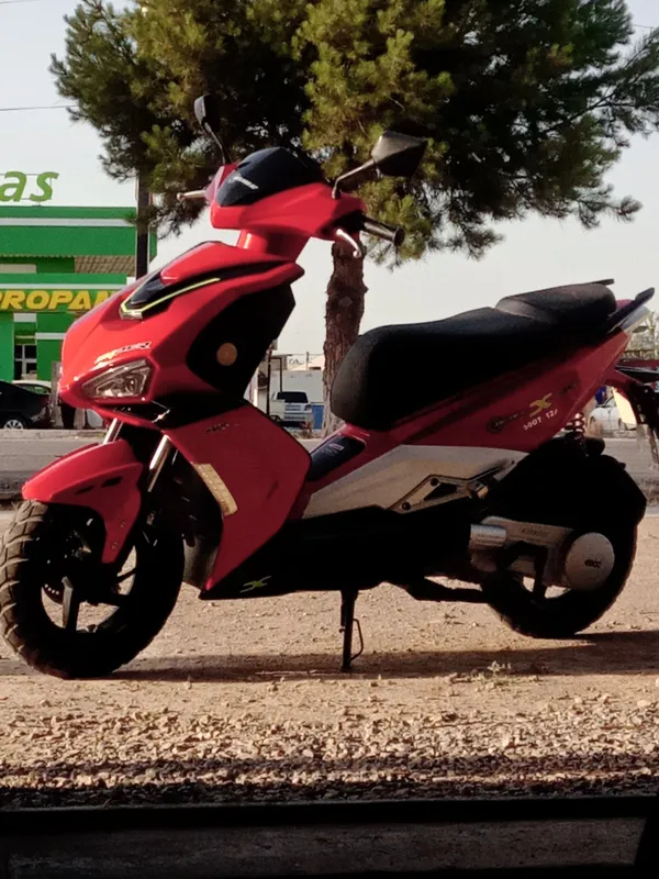 Skuter Italji R2
