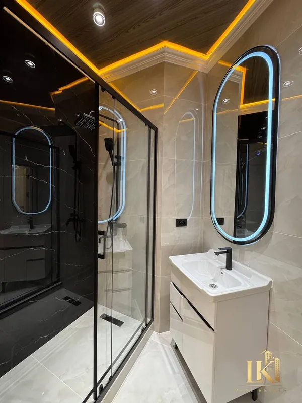 Продаётся 3-комнатная квартира с новым авторским ремонтом в ЖК «Корасарой» — фото 3