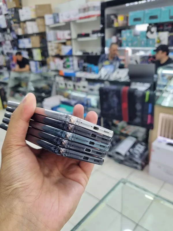 SAMSUNG S 22 PLUS 5 G 3 SAMSUNG S 22 PLUS 5 G 3