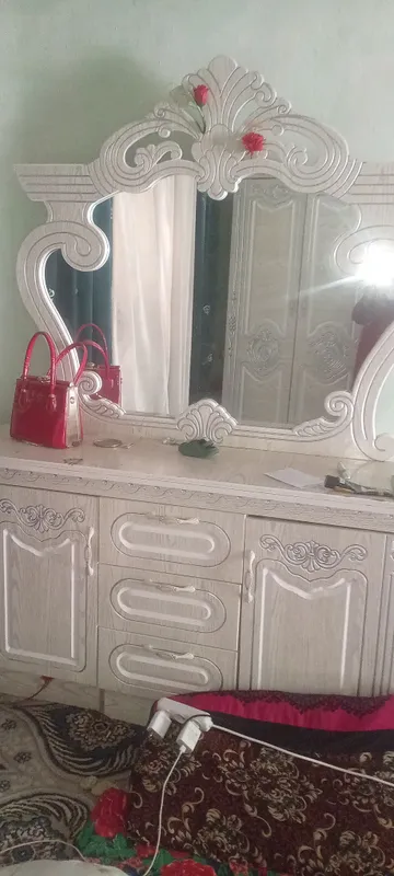 mebel stenka yaxshi holatda 3 mebel stenka yaxshi holatda 3