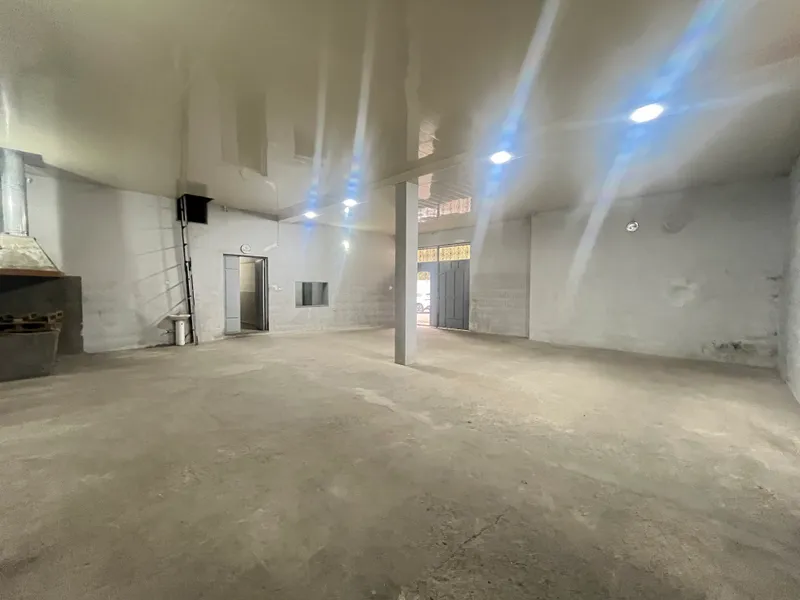 Отдельностоящее здание в аренду. 800 м² — фото 3 Отдельностоящее здание в аренду. 800 м² — фото 3