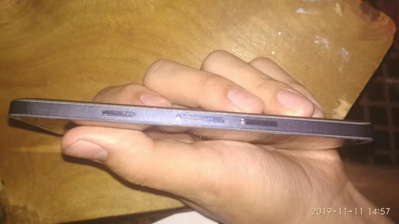 Продам samsung a3 (2015) 5 Продам samsung a3 (2015) 5