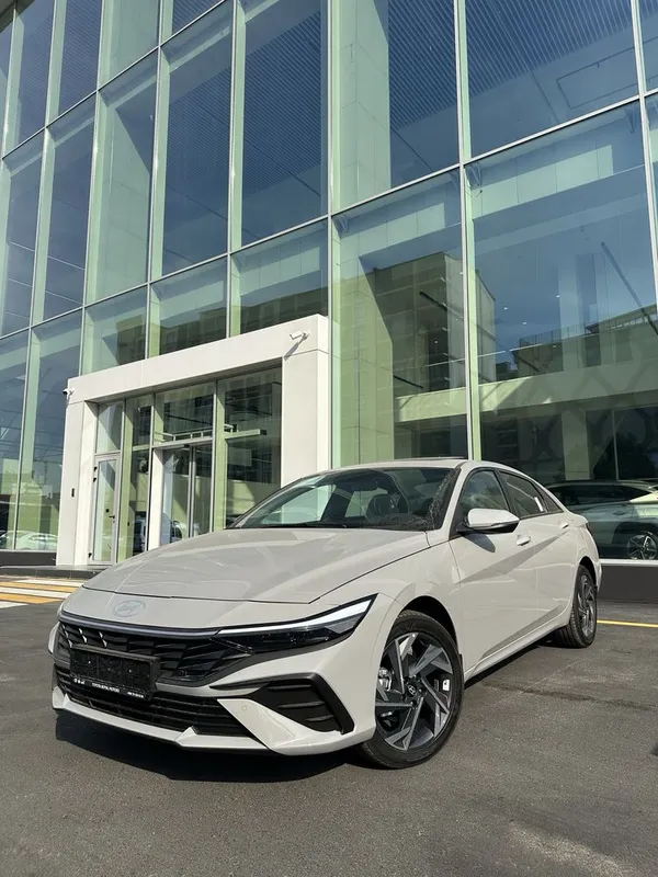 Hyundai elantra 2026 1