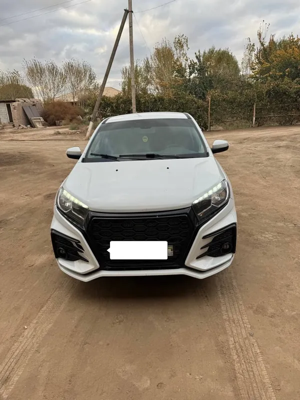 Lada xray sotiladi 2018-yil metani bor — фото 5