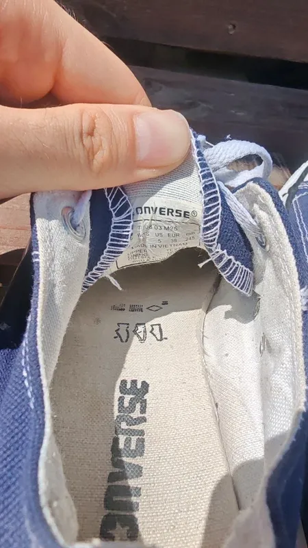 Оригинальные кеды Converse и Vans 3